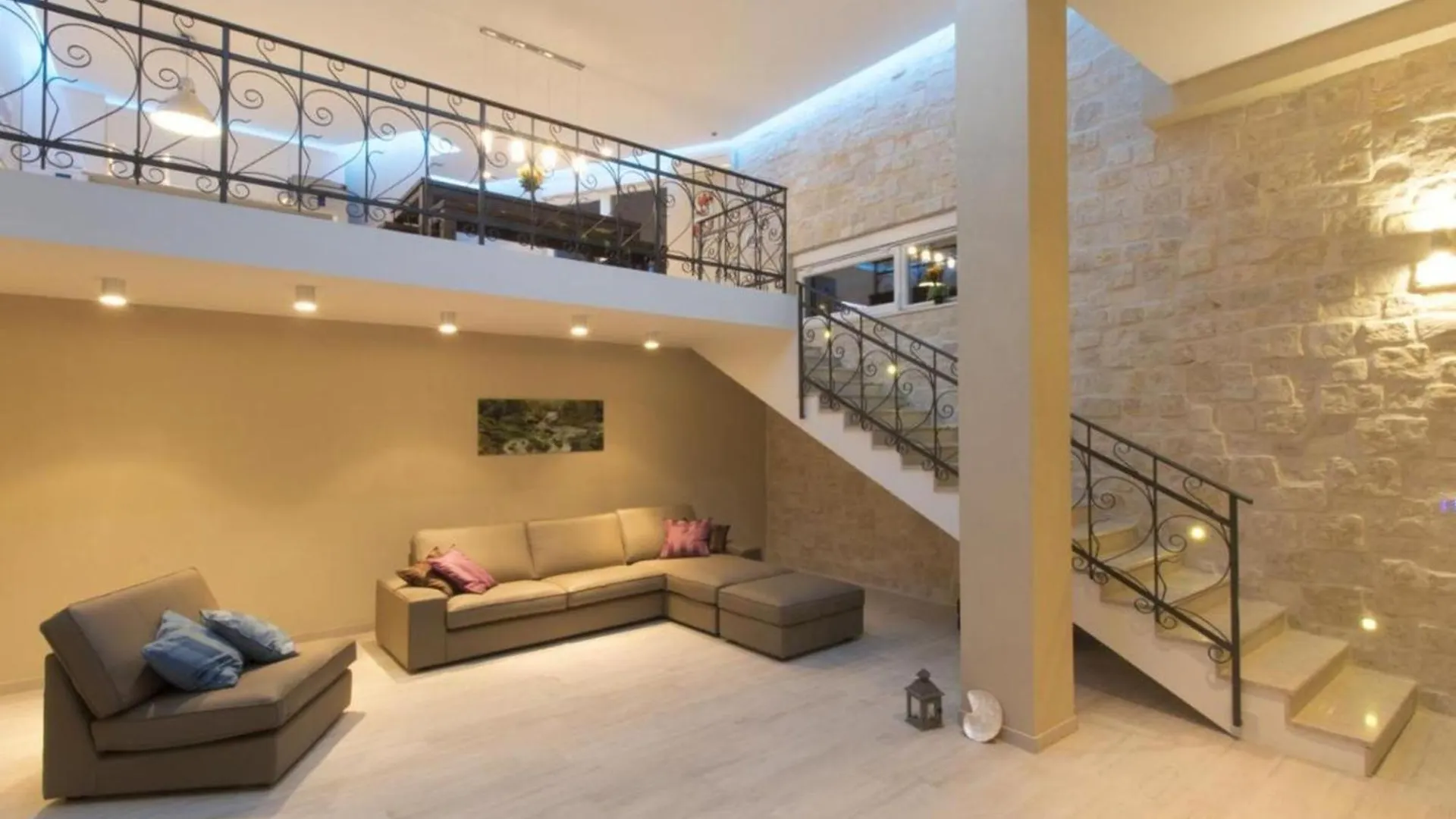 Villa Lotus 포세다르예